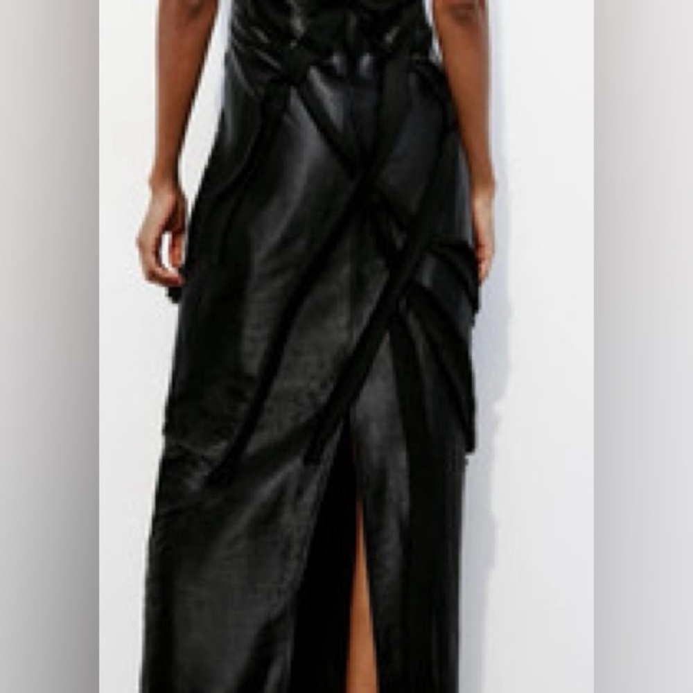 Zara floral raised appliqué satin effect dress - Picture 5 of 10